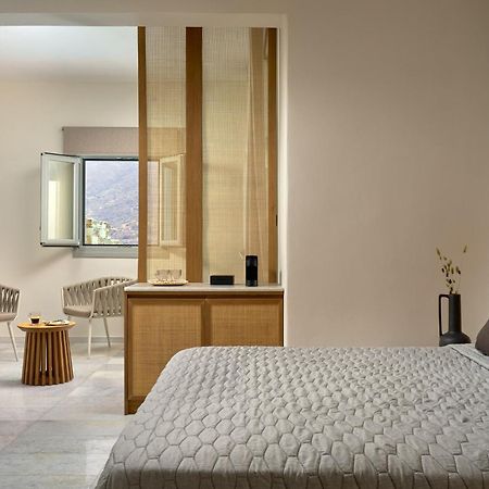 Ios Palace Hotel & Spa Mylopotas Bagian luar foto